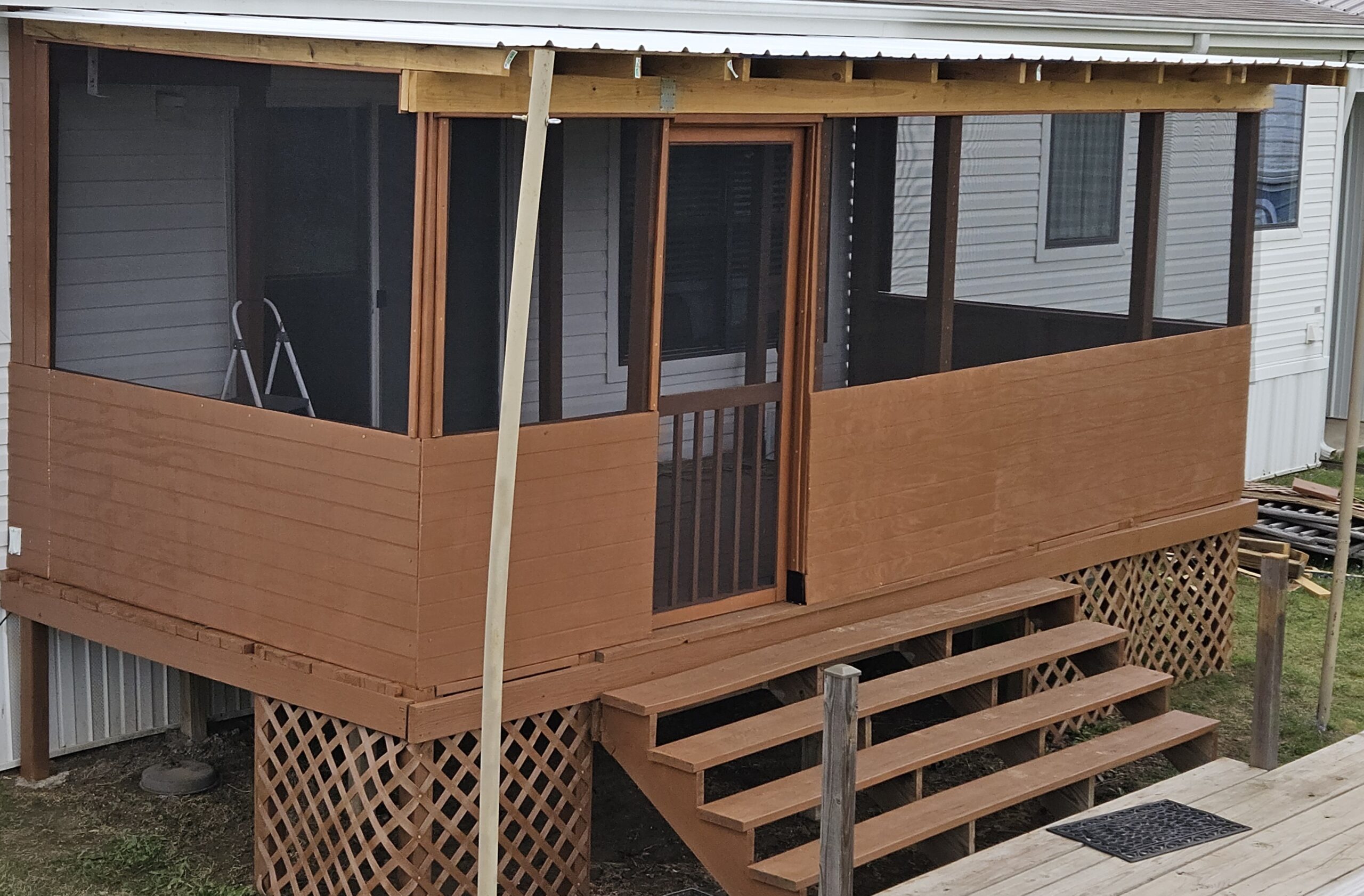 Covered Back Deck with Stairs – Cleaner Framing and Smarter Design